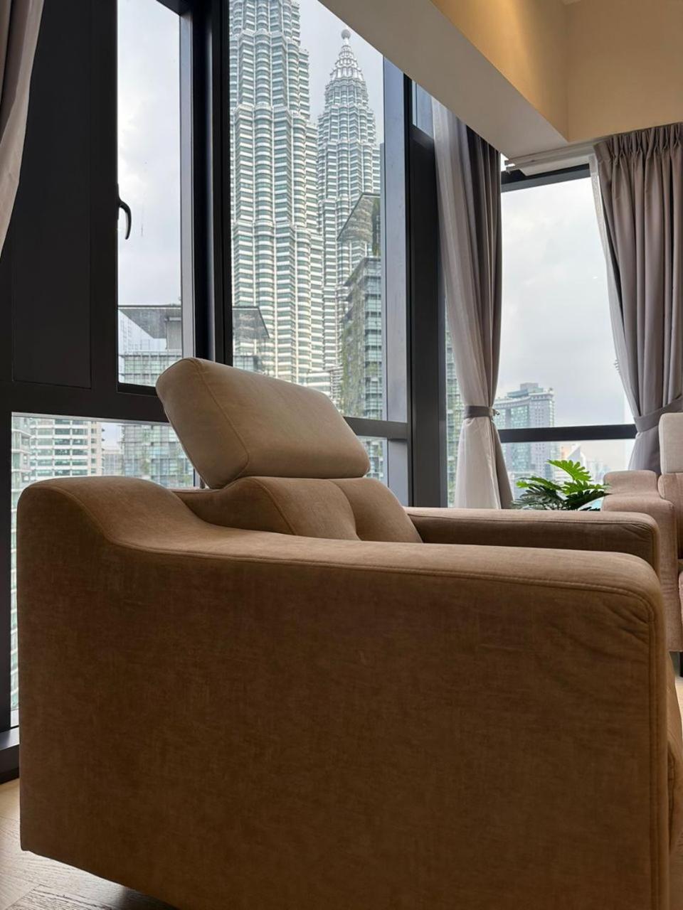 Star Luxury Suites Klcc Kuala Lumpur Esterno foto